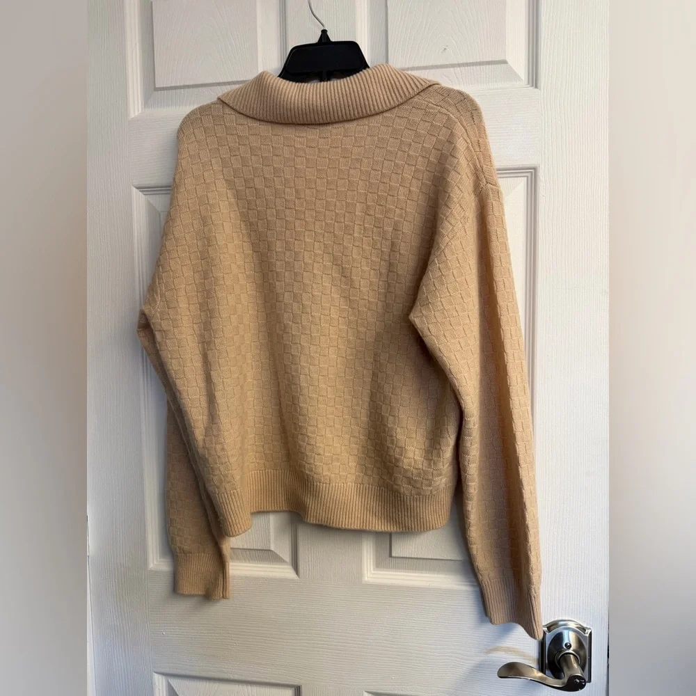 Numae Collared Sweater - Picture 5 of 6